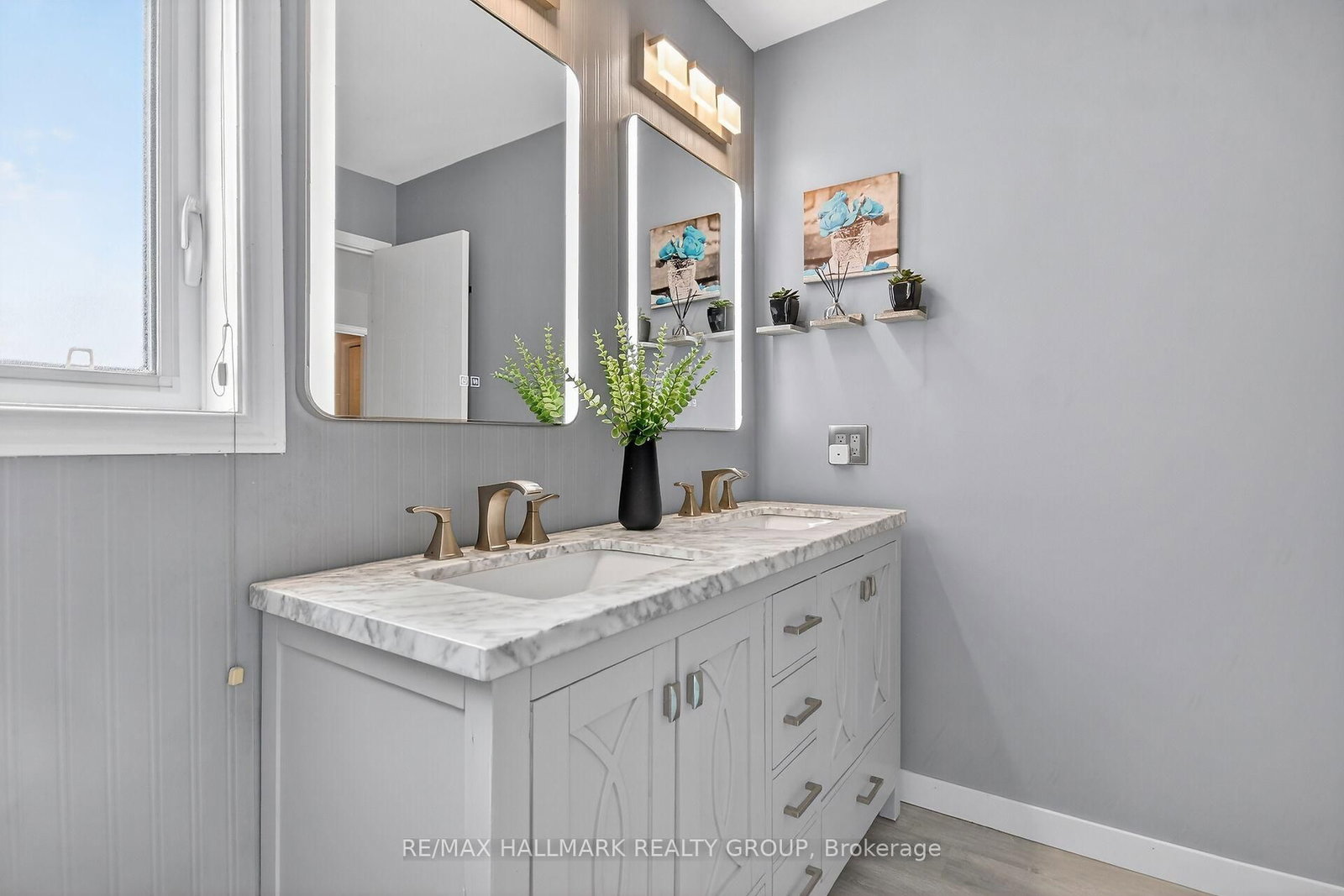 Townhouse for sale at 54 Charleston Street, Ottawa, Ontario, K2G 7G1 - Barrhaven - Strandherd - MLS: X12977790