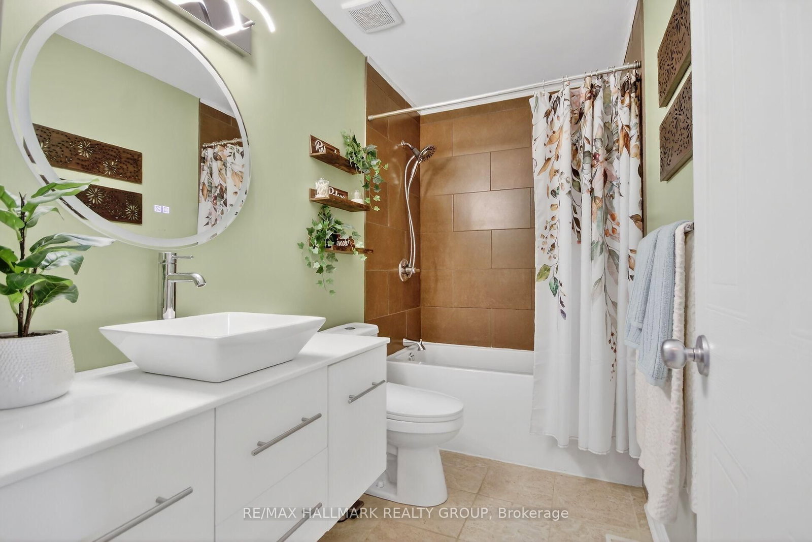 Townhouse for sale at 54 Charleston Street, Ottawa, Ontario, K2G 7G1 - Barrhaven - Strandherd - MLS: X12977790