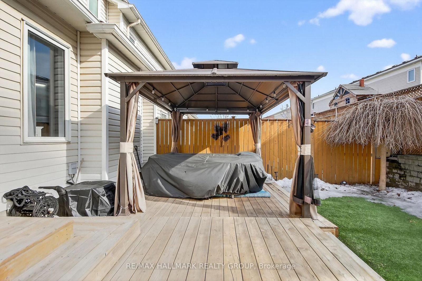 Townhouse for sale at 54 Charleston Street, Ottawa, Ontario, K2G 7G1 - Barrhaven - Strandherd - MLS: X12977790