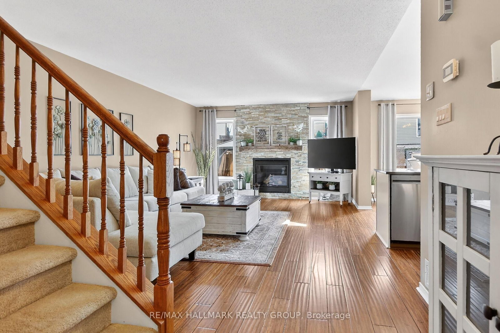 Townhouse for sale at 54 Charleston Street, Ottawa, Ontario, K2G 7G1 - Barrhaven - Strandherd - MLS: X12977790