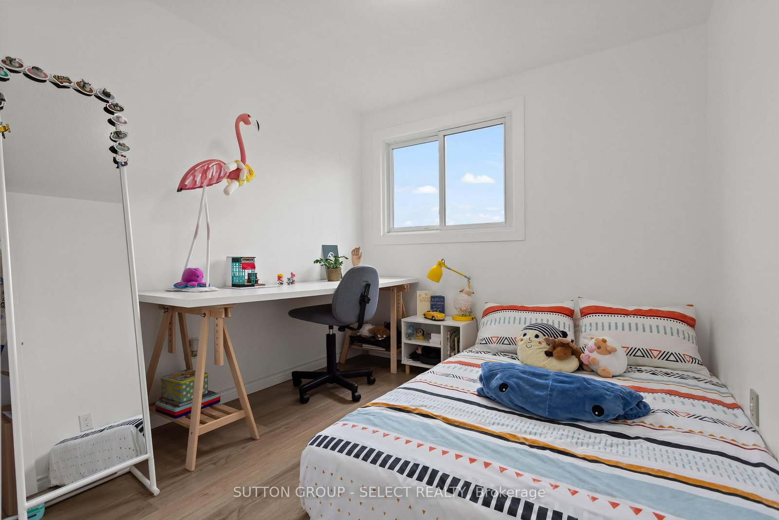 Townhouse for sale at 64-40 Tiffany Drive, London East, Ontario, N5V 3N3 - East I - MLS: X12977846