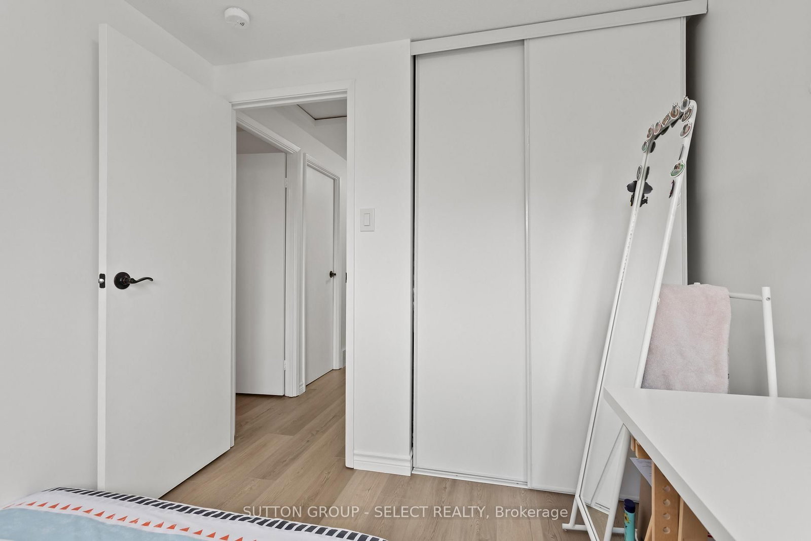 Townhouse for sale at 64-40 Tiffany Drive, London East, Ontario, N5V 3N3 - East I - MLS: X12977846