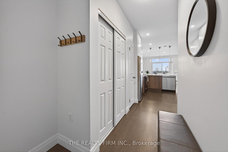 803 - 353 Commissioners Rd W, London South, N6J 0A3 | Image 2