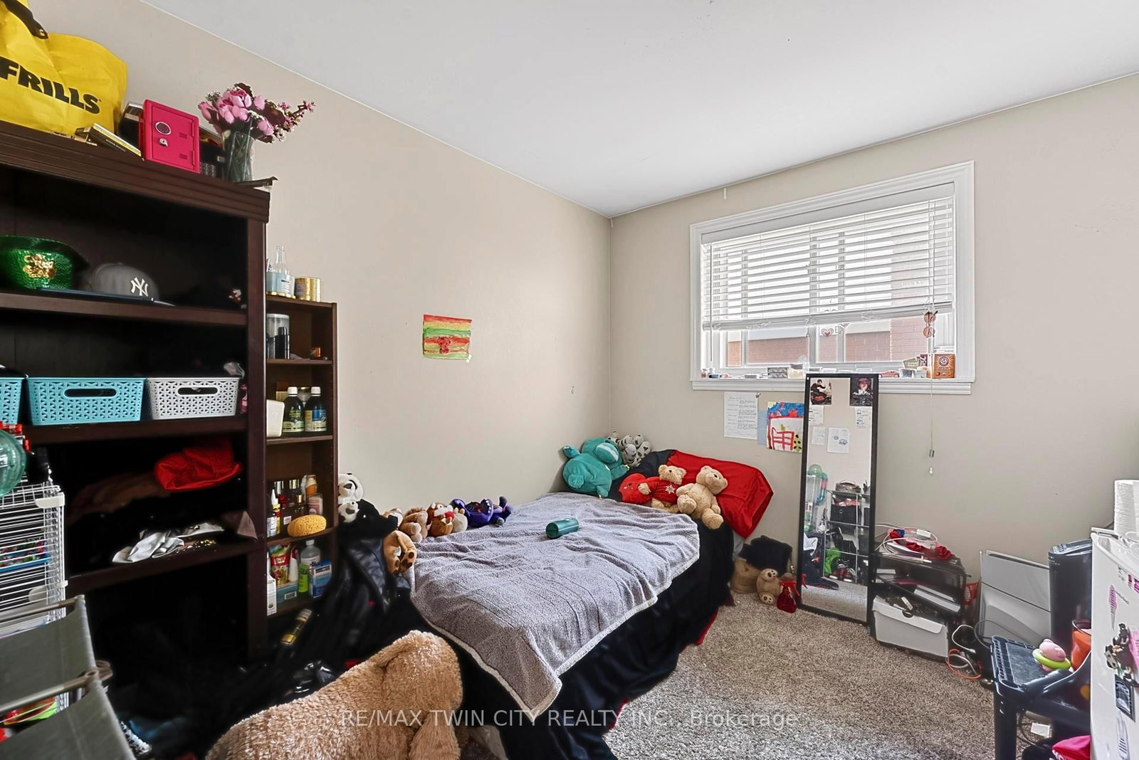 228 Holborn Drive - Photo 16