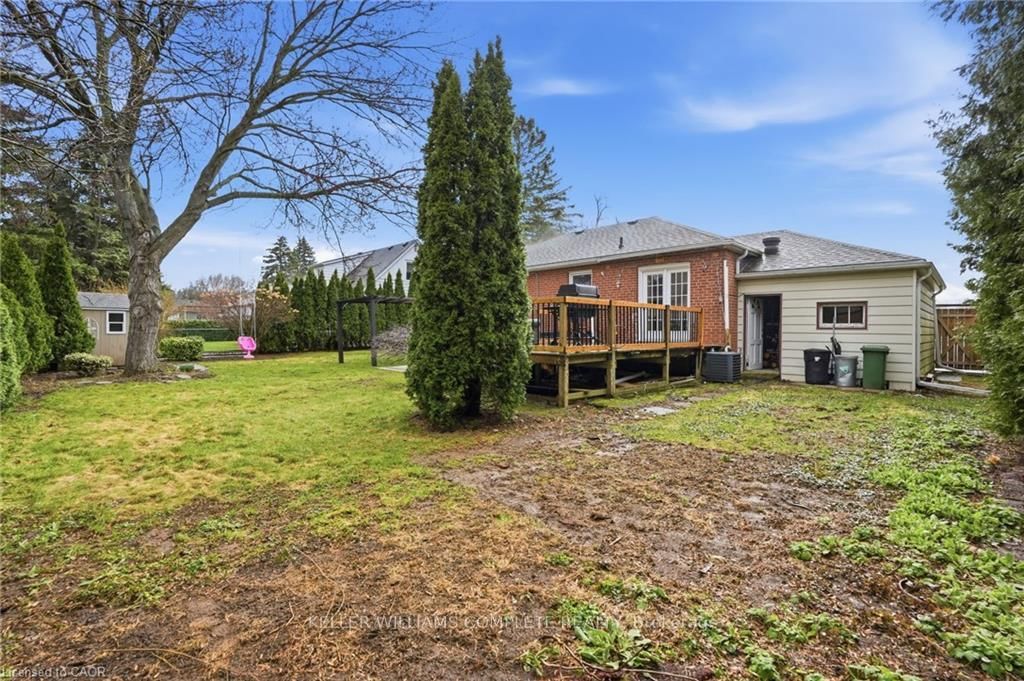 Detached House for sale at 59 Oakley Court, Hamilton, Ontario, L9G 1T7 - Ancaster - MLS: X12977942