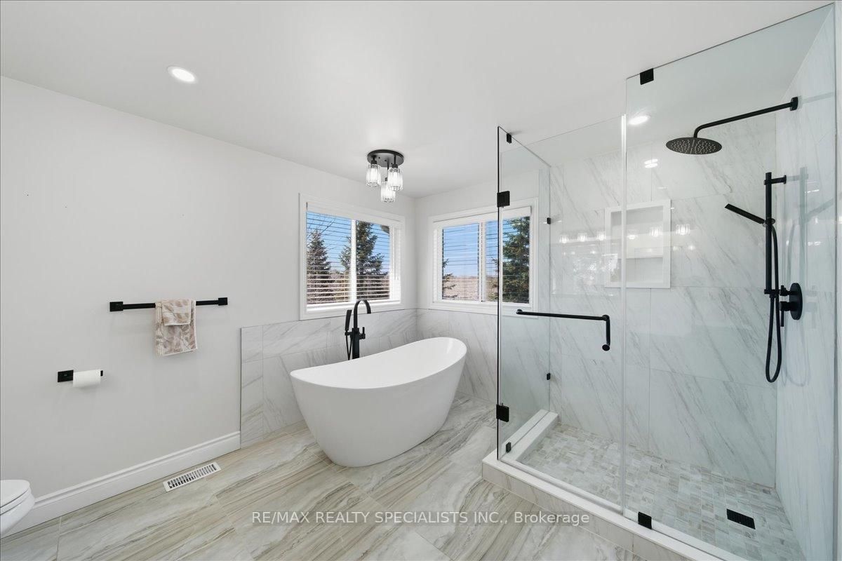 14 Devonleigh Drive - Photo 36