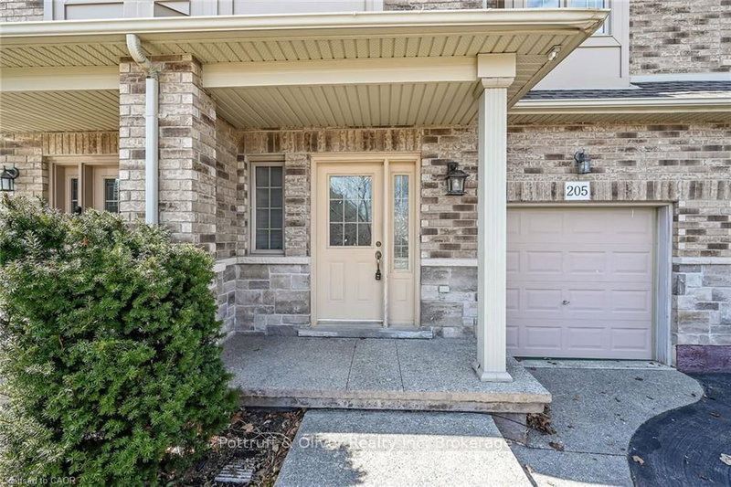 205 Tanglewood Dr, Hamilton, L0R 1C0 | Image 3