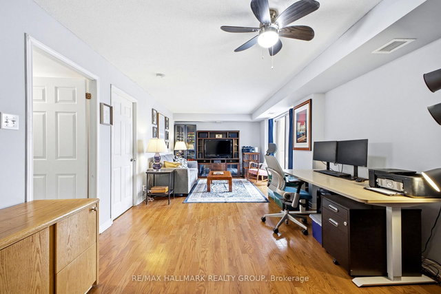 PH13 - 429 Somerset Street W