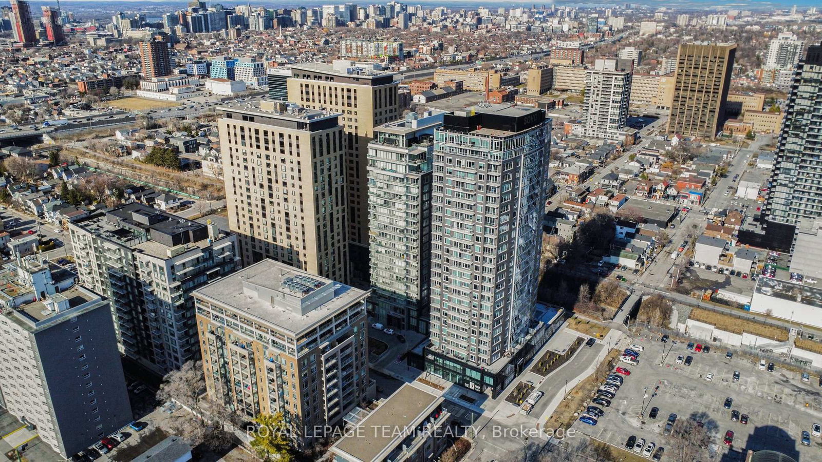 111 Champagne Avenue S, Unit 406 - Photo 35