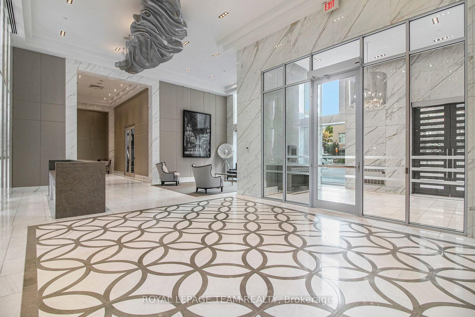 111 Champagne Avenue S, Unit 406 - Photo 4