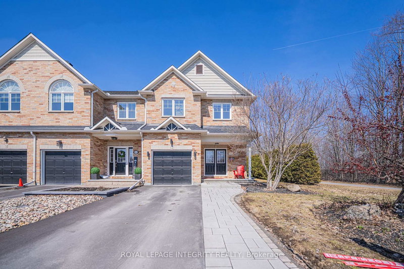 home for sale on 349 Celtic Ridge Crescent