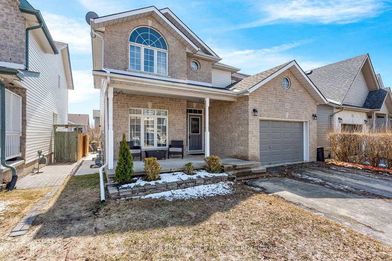 home for sale on 975 Bluffwood Avenue