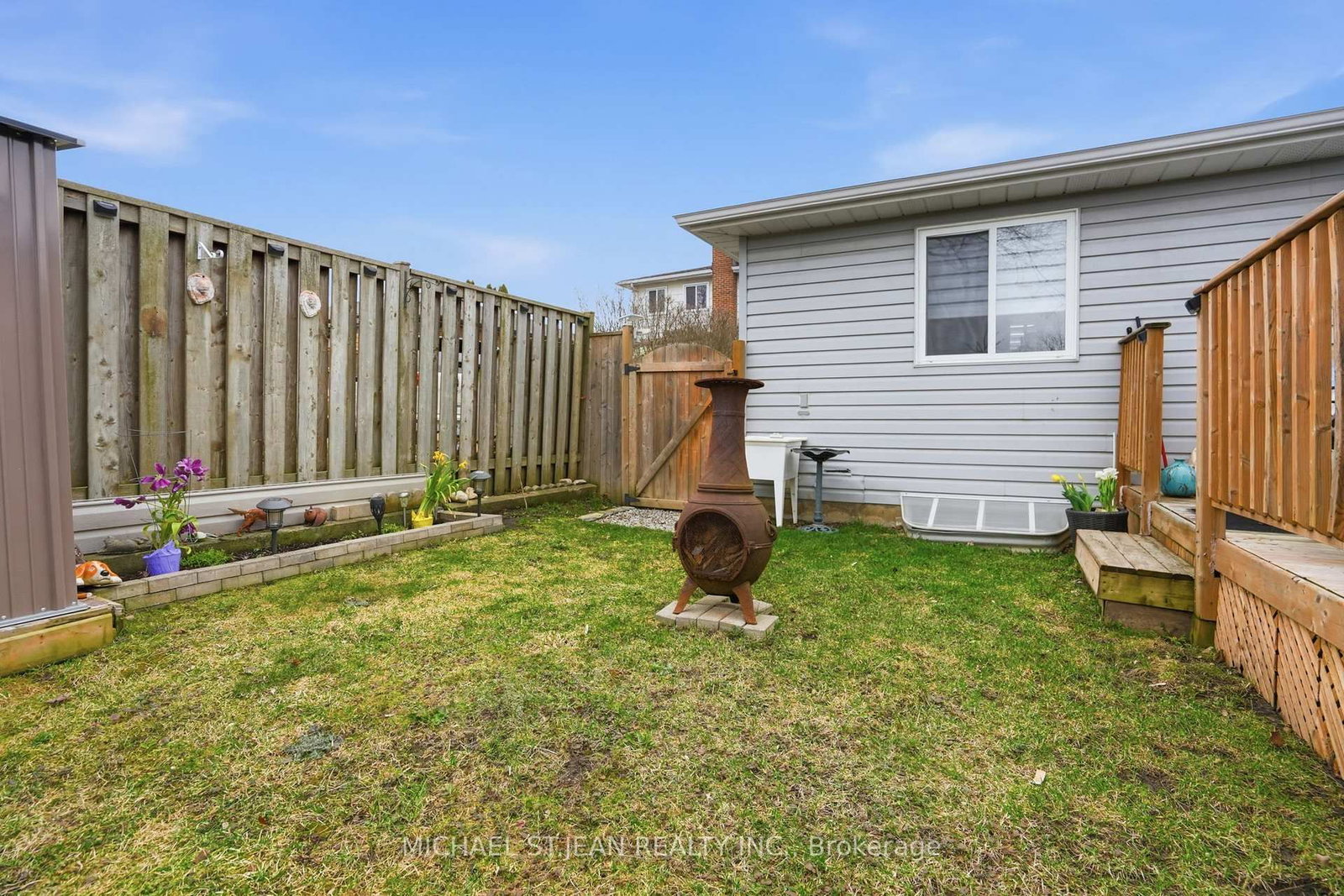 Listing Image 32