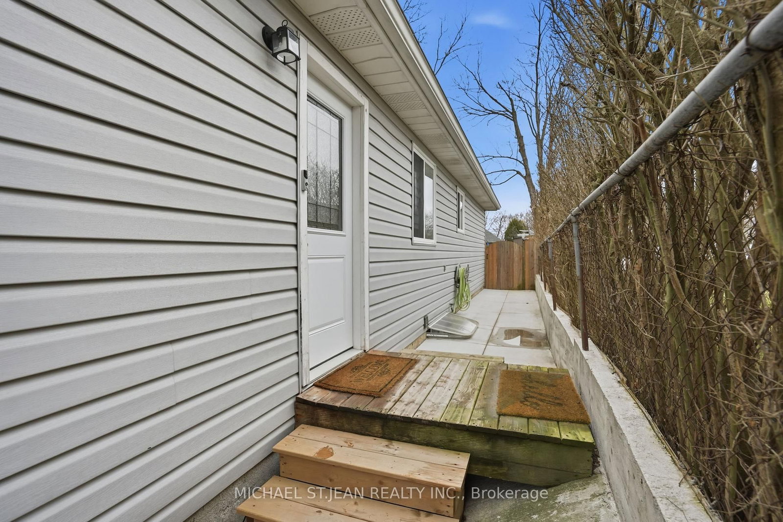 Listing Image 33