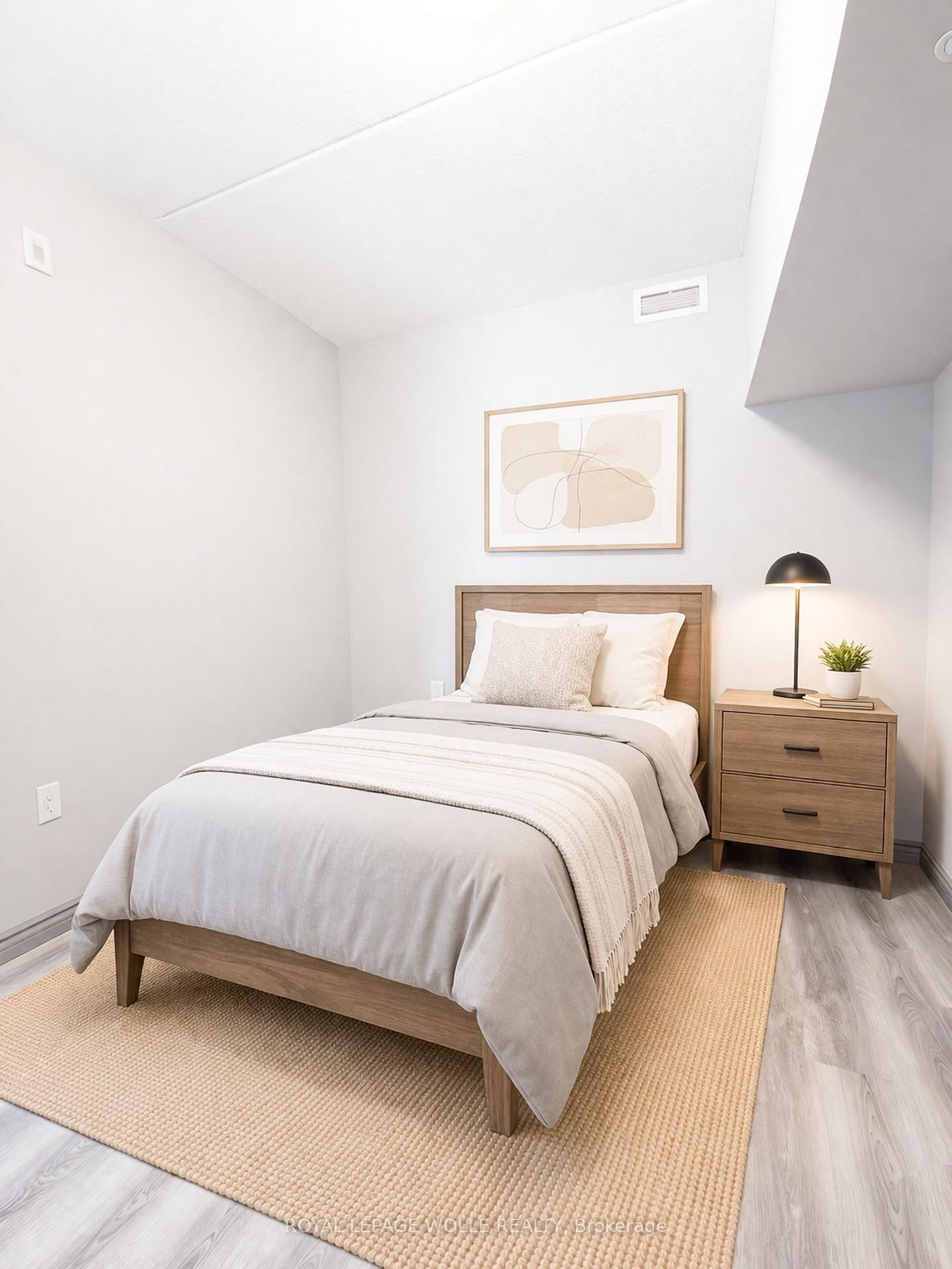 275 Larch Street, Unit F212 - Photo 4