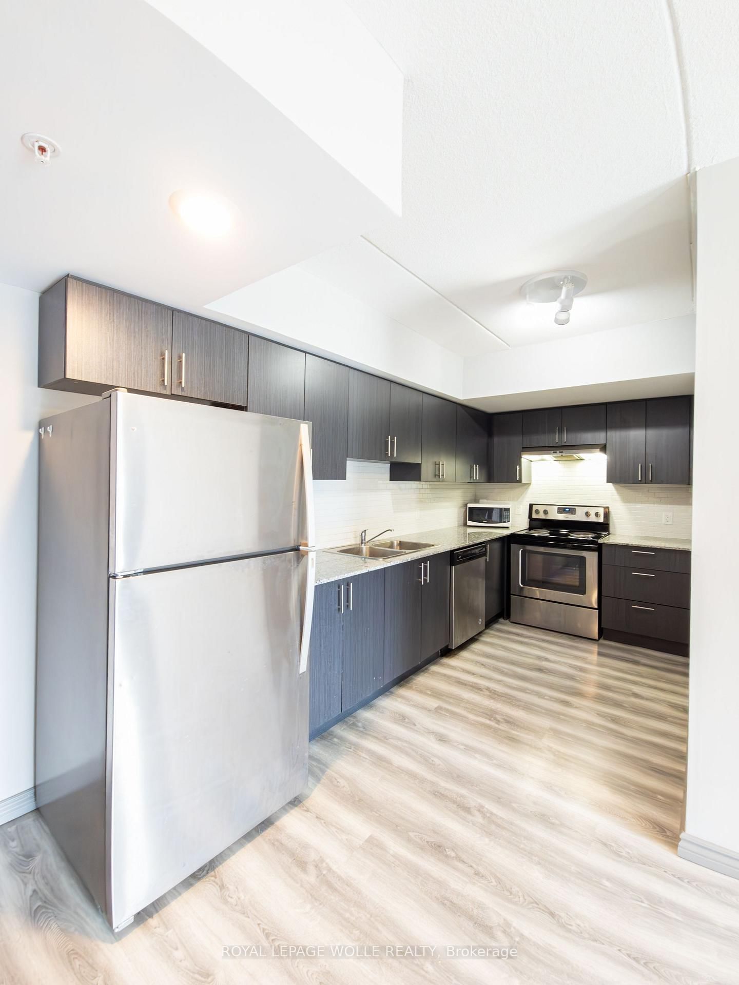 275 Larch Street, Unit F212 - Photo 9