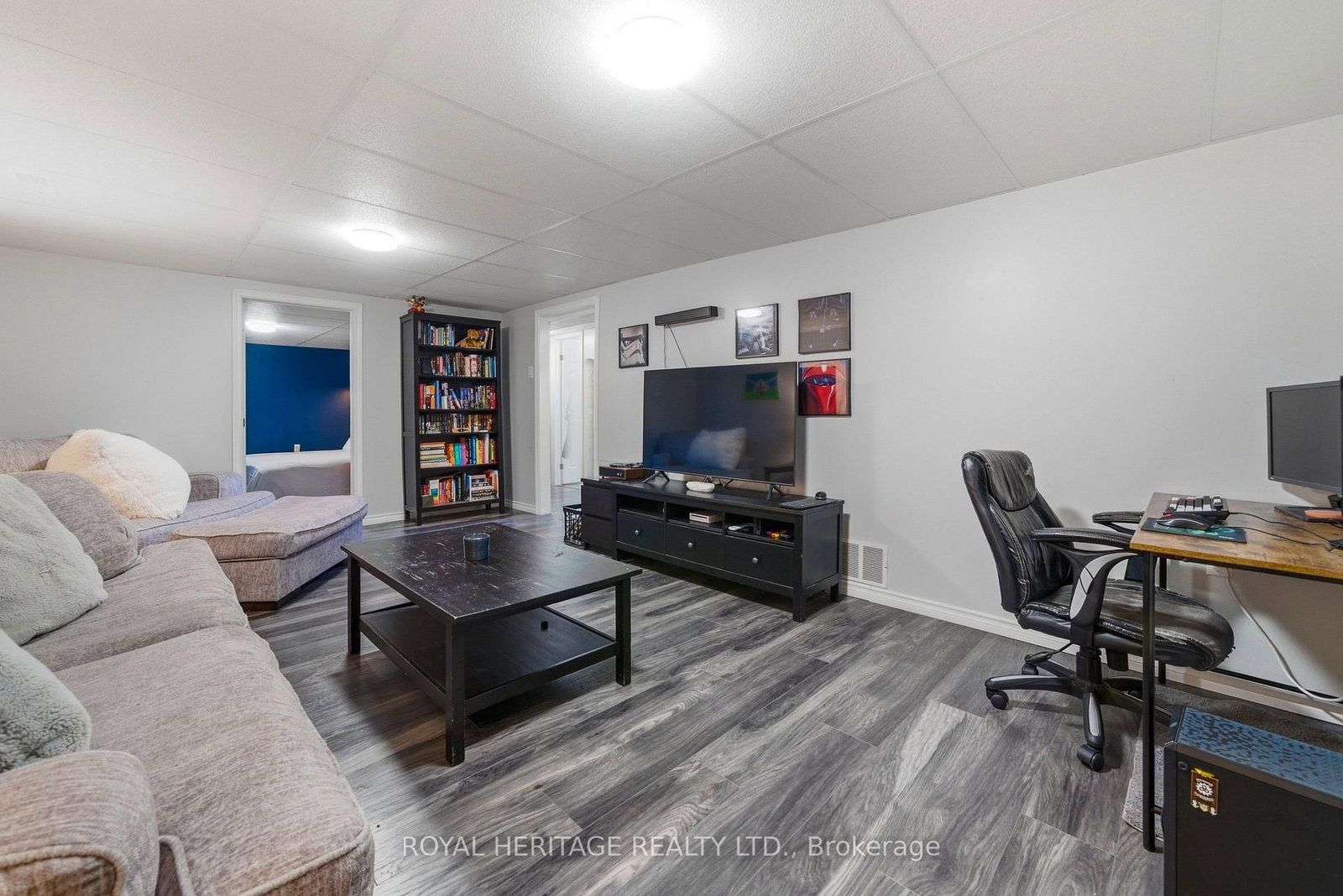 Detached House for sale at 18 Panelas Crescent, Quinte West, Ontario, K8V 6A5 - Trenton Ward - MLS: X12978368