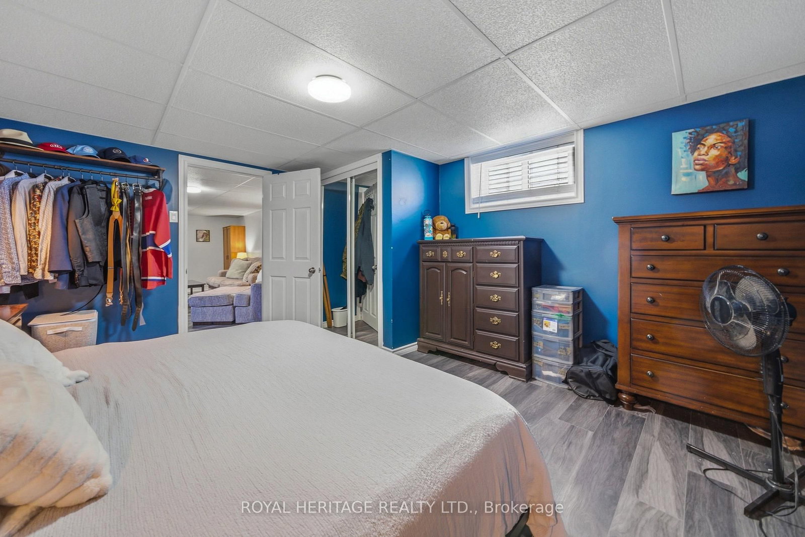 Detached House for sale at 18 Panelas Crescent, Quinte West, Ontario, K8V 6A5 - Trenton Ward - MLS: X12978368