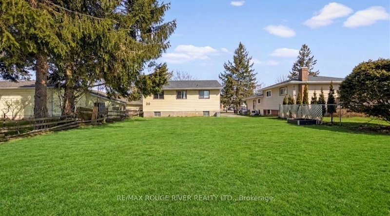 20 Coyle Cres, Selwyn, K9J 6X5 | Image 2