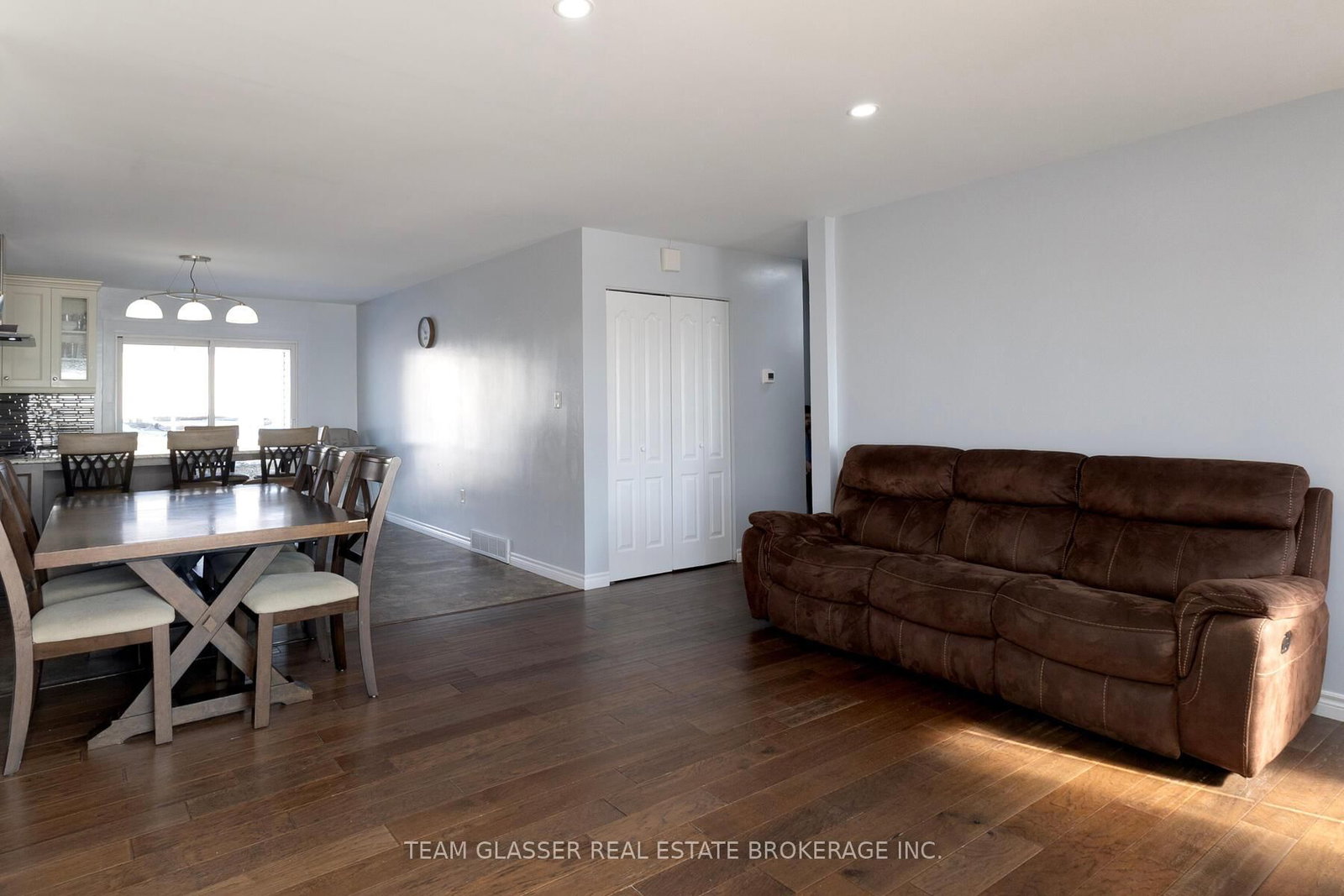 49728 LYONS LINE Road • Malahide, ON photo 8