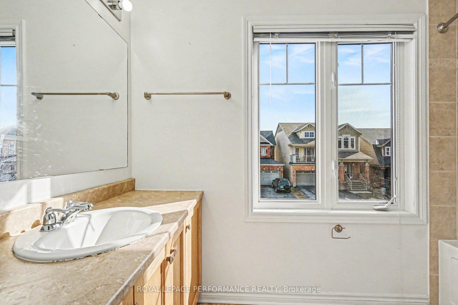 Townhouse for sale at 2733 Grand Canal Street, Ottawa, Ontario, K2J 0T1 - Barrhaven - Half Moon Bay - MLS: X12978406