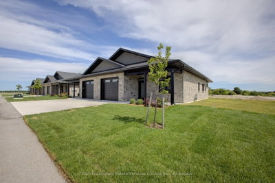 65 Cavalier Crescent