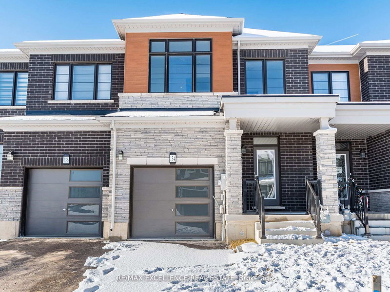 home for lease on 134 Granville Crescent