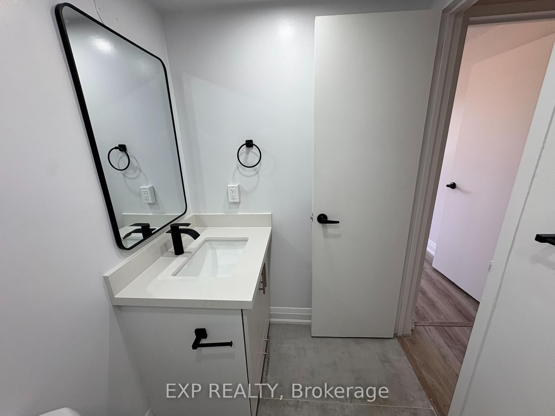 4422 Huron Street, Unit 505