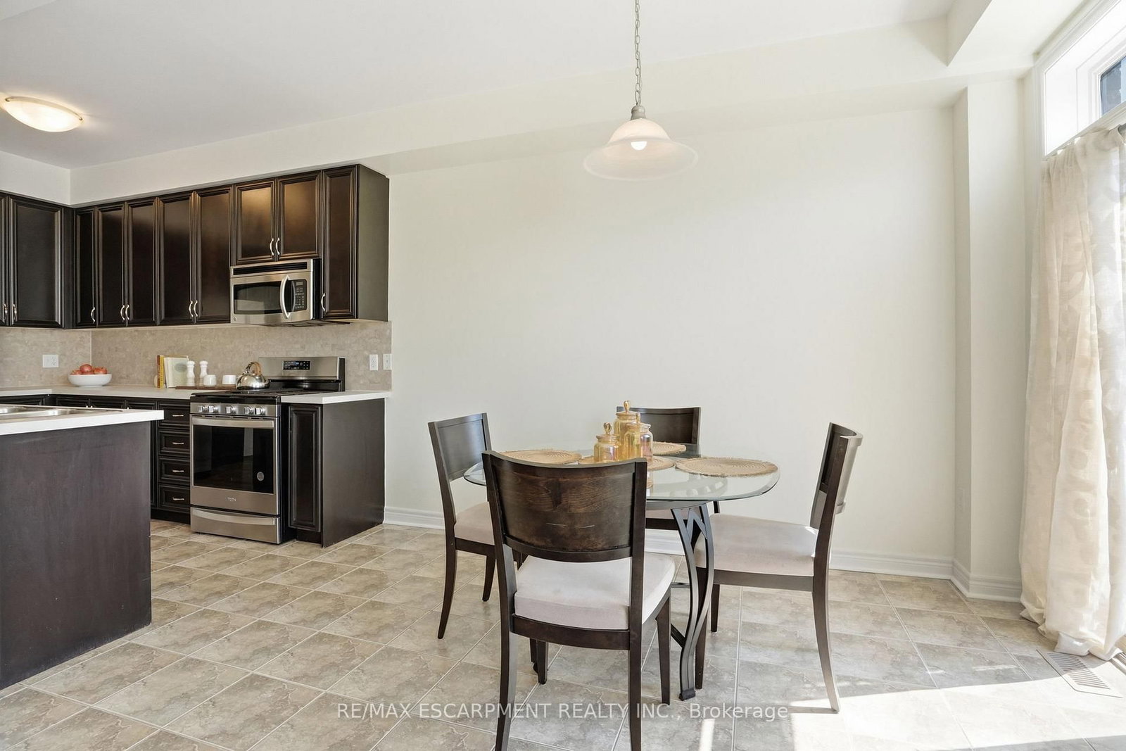 13 Marina Point Crescent - Photo 12