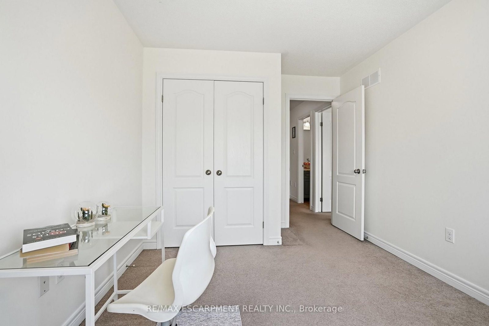 13 Marina Point Crescent - Photo 22