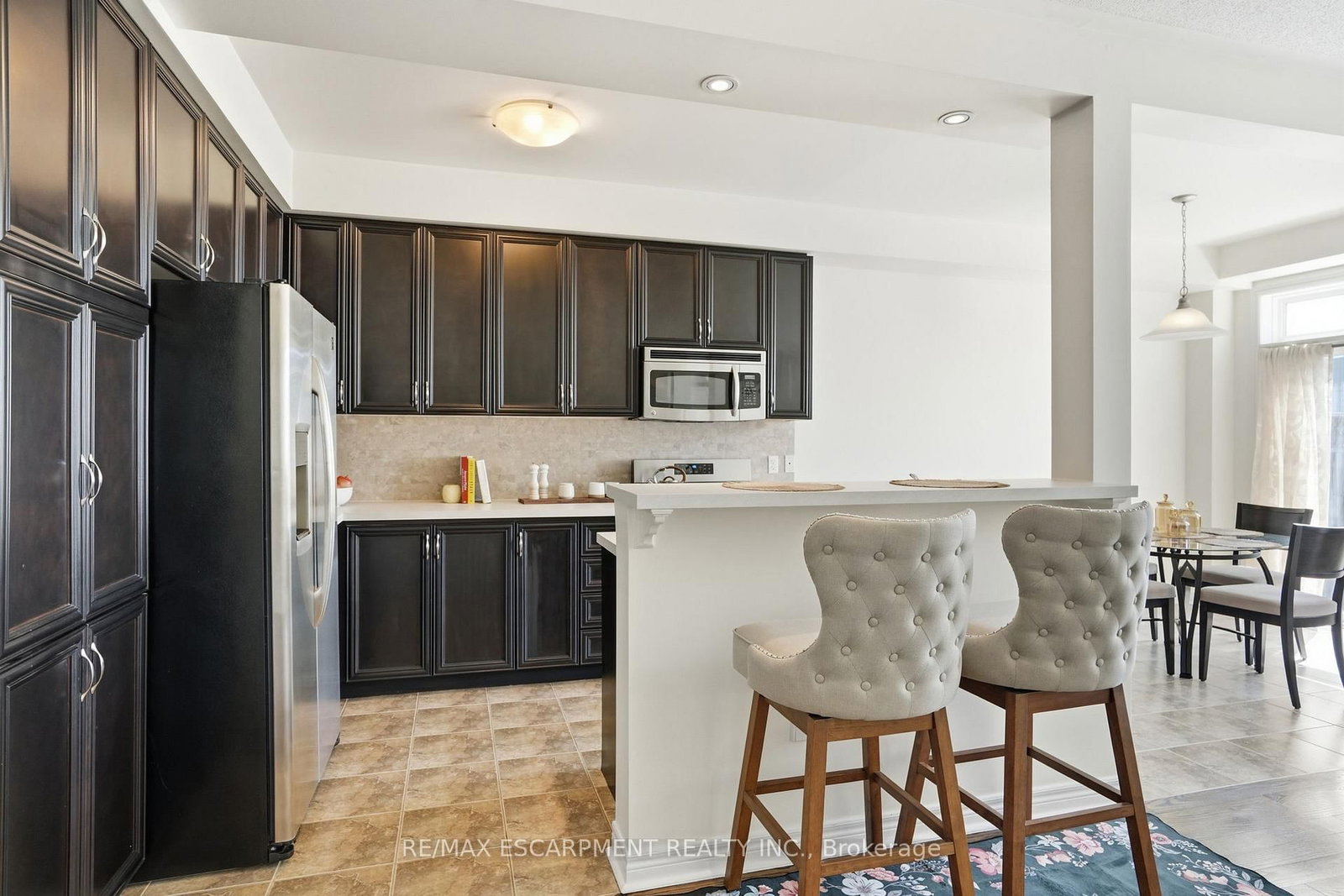 13 Marina Point Crescent - Photo 8