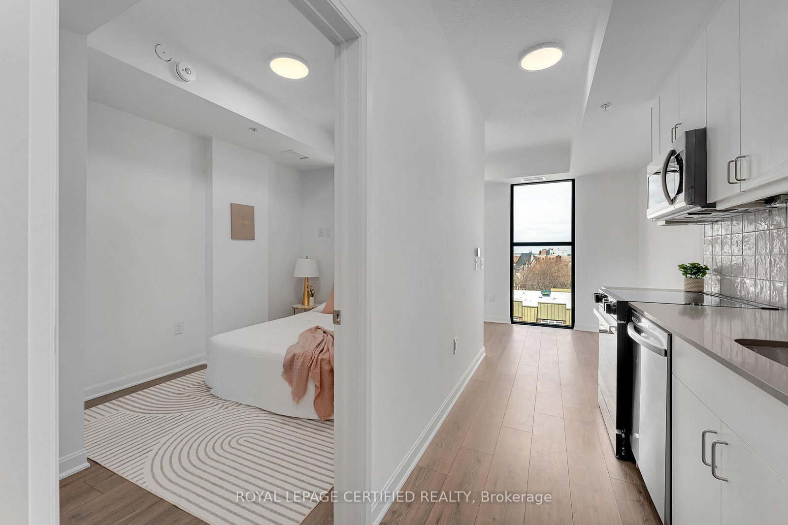 223 Princess Street, Unit 714 - Photo 19