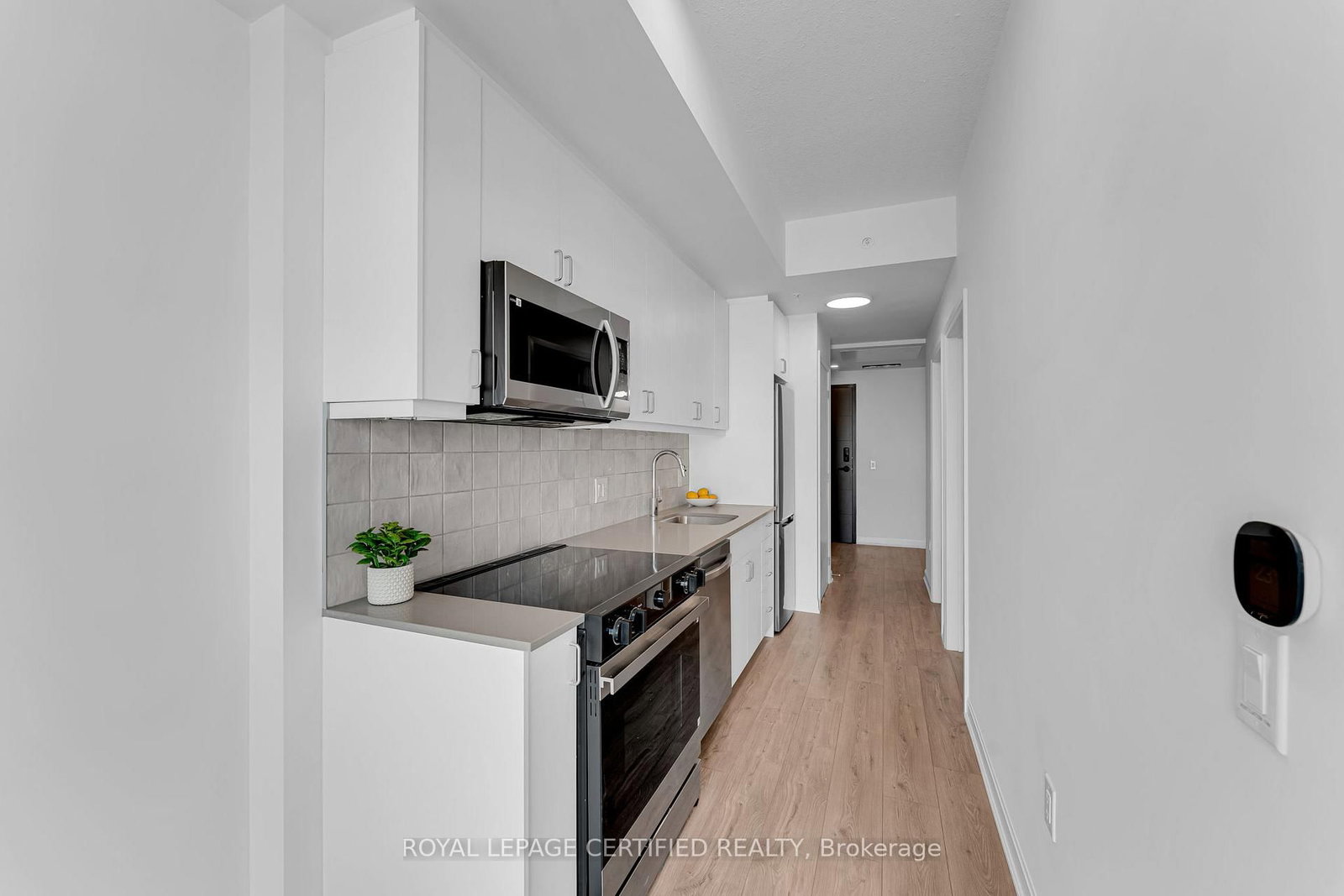 223 Princess Street, Unit 714 - Photo 21