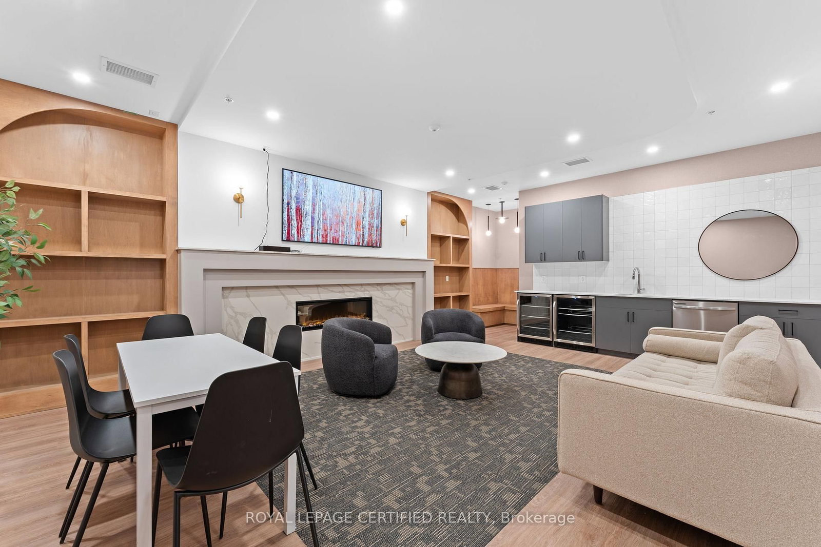 223 Princess Street, Unit 714 - Photo 5