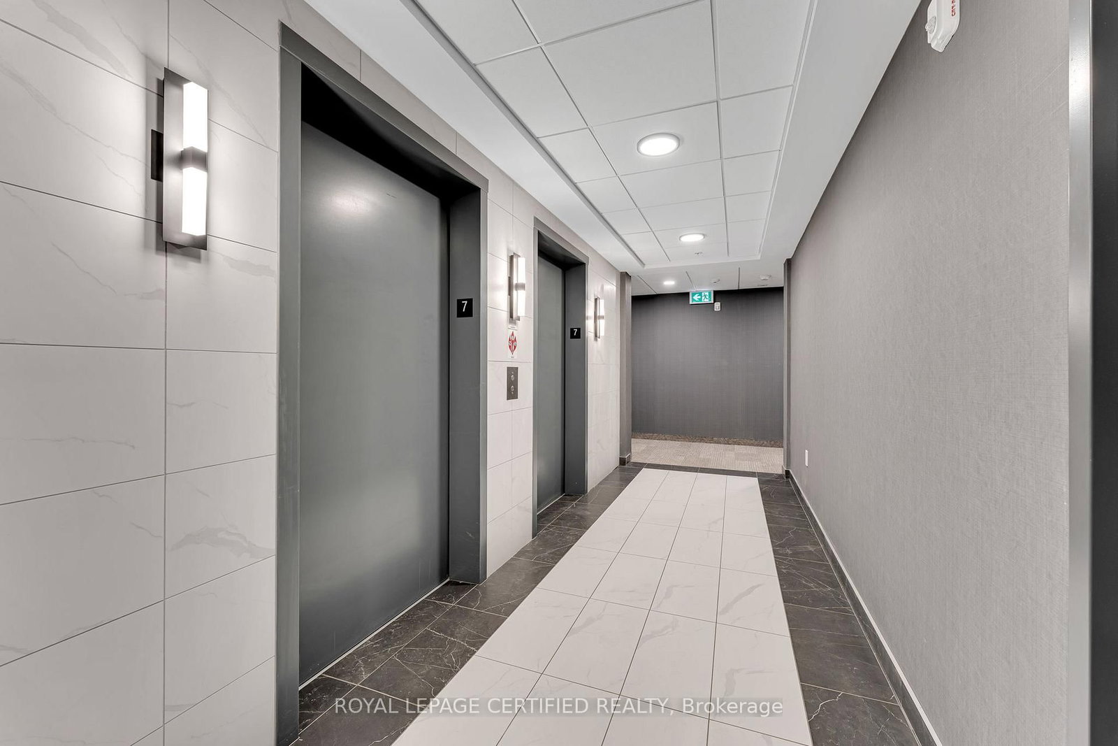 223 Princess Street, Unit 714 - Photo 7