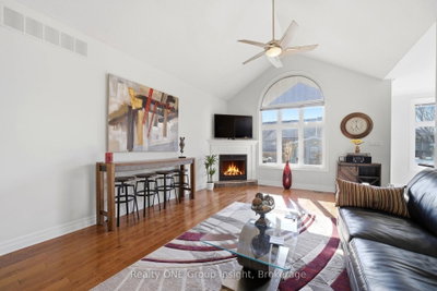 14 Fisher Drive • Niagara-on-the-Lake, ON photo 9