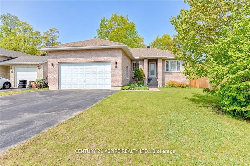 home for sale on 32 Bayshore Drive