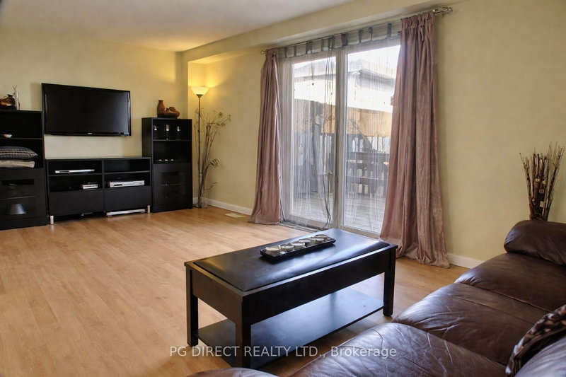 100 Foxglove Cres, Kitchener, N2E 3Y9 | Image 3