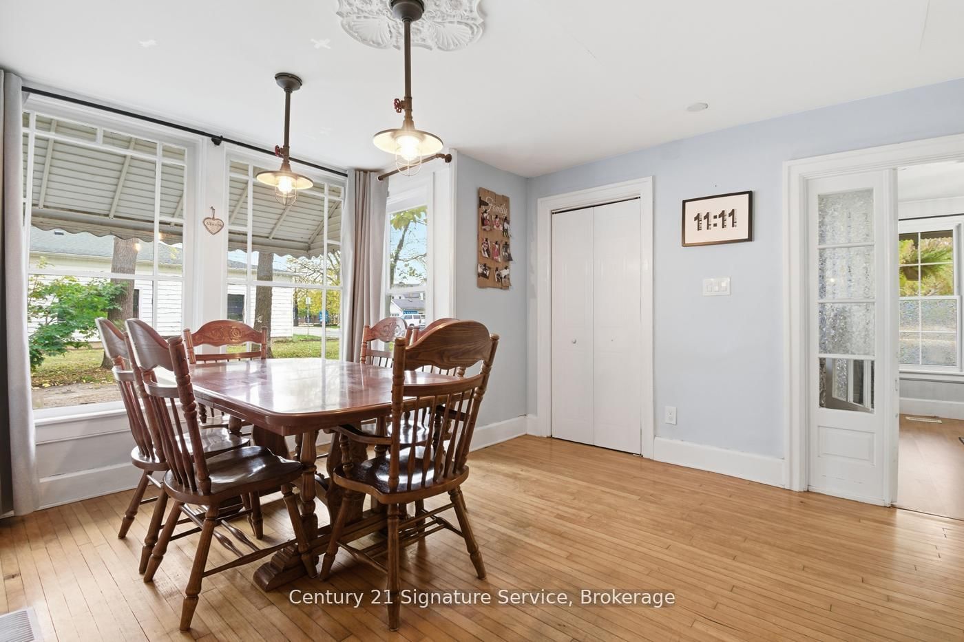 Detached House for sale at 3653 Dominion Road, Fort Erie, Ontario, L0S 1N0 - Ridgeway - MLS: X12979016