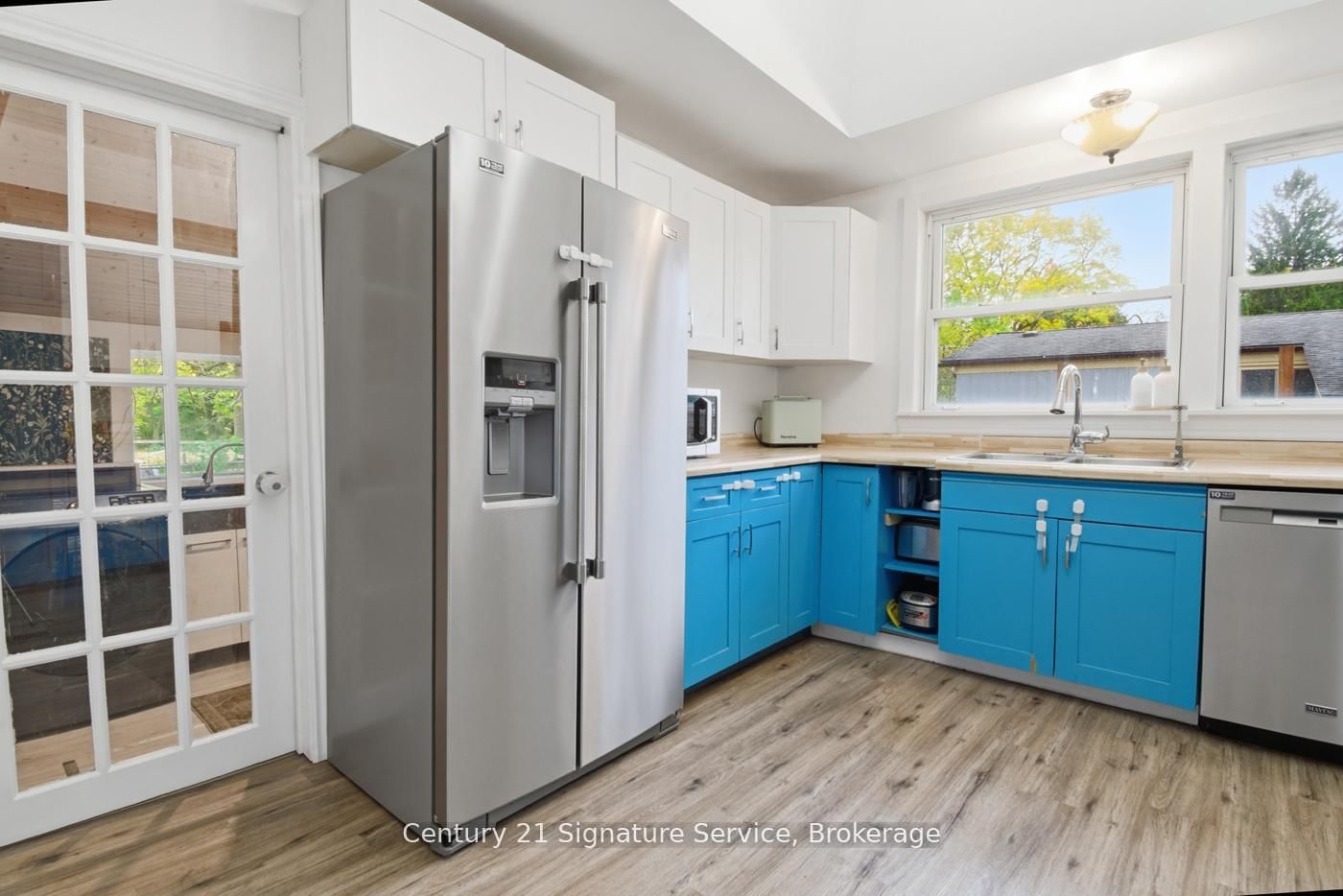 Detached House for sale at 3653 Dominion Road, Fort Erie, Ontario, L0S 1N0 - Ridgeway - MLS: X12979016