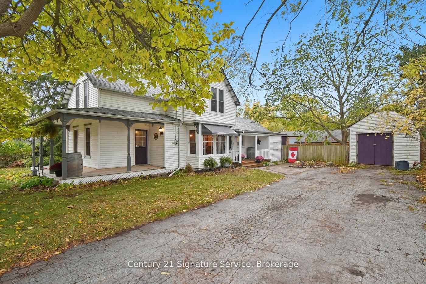 Detached House for sale at 3653 Dominion Road, Fort Erie, Ontario, L0S 1N0 - Ridgeway - MLS: X12979016