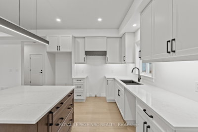 4705 Lee Avenue • Niagara Falls, ON photo 8
