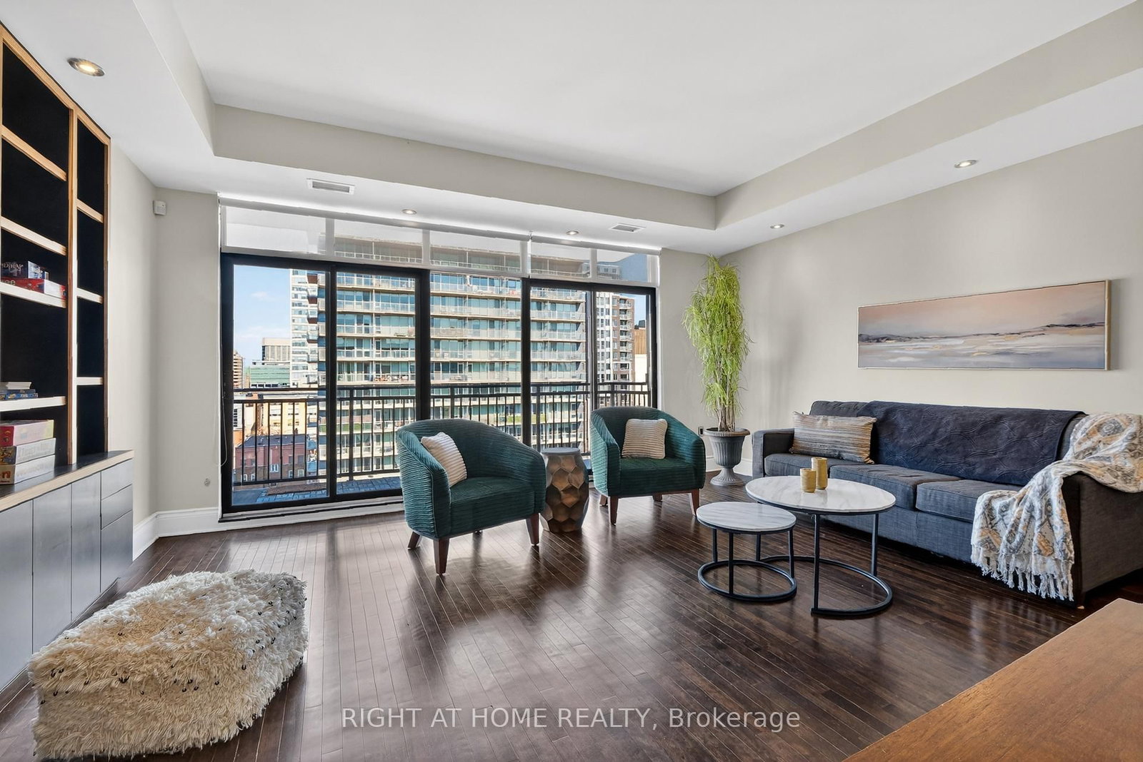 374 Cooper Street, Unit 901 - Photo 18