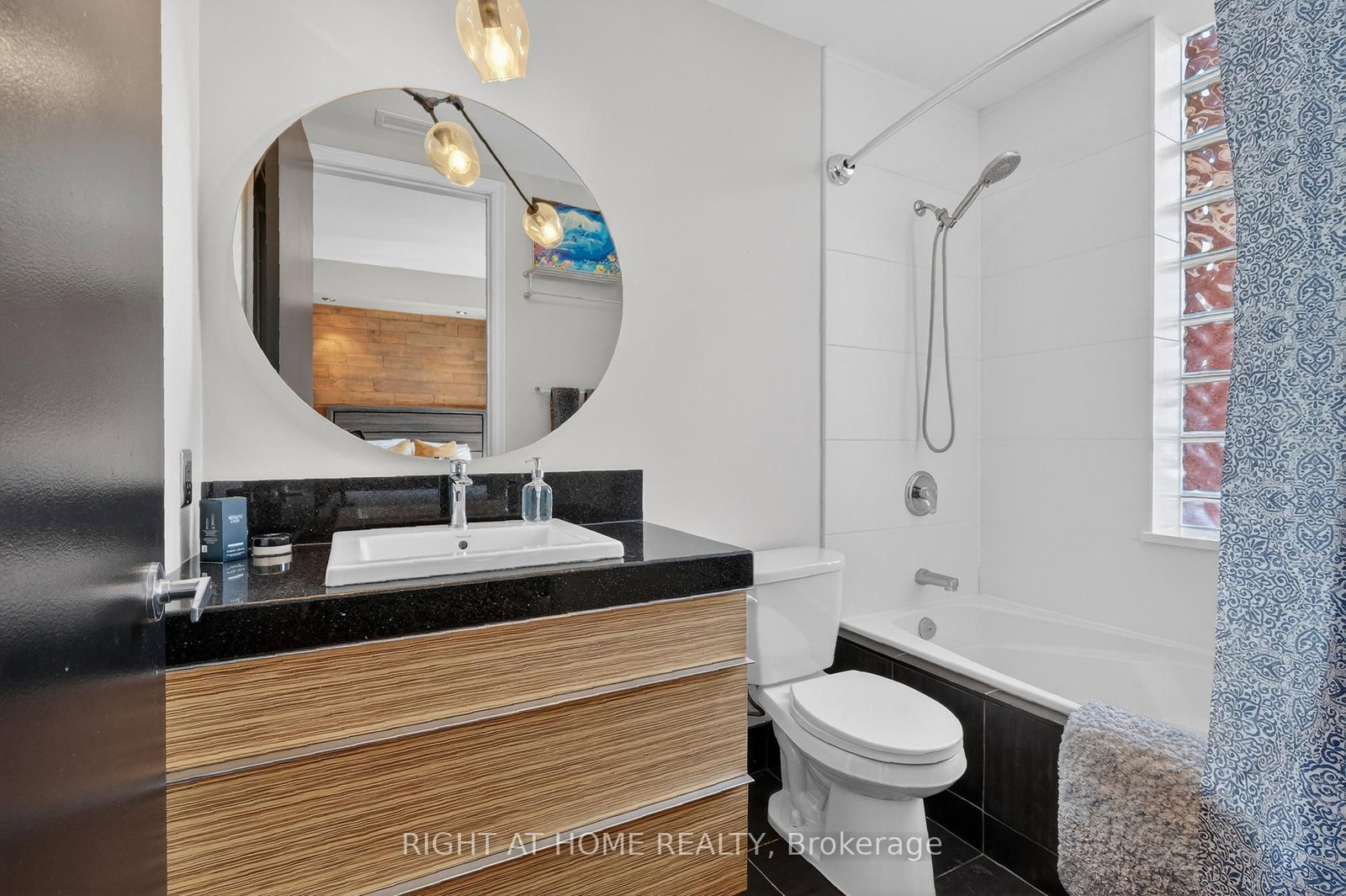 374 Cooper Street, Unit 901 - Photo 23