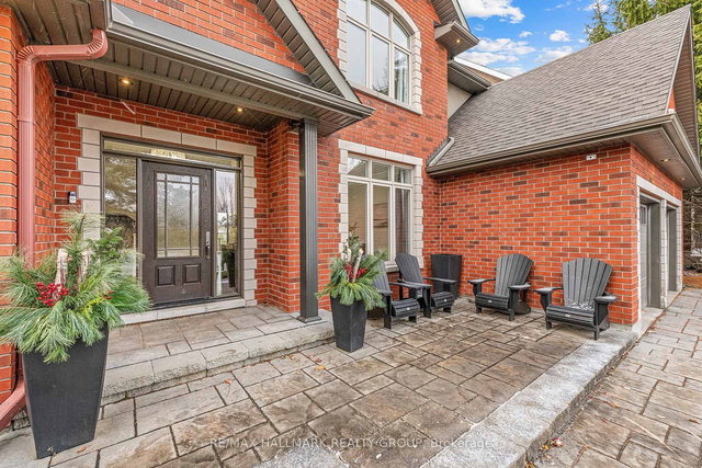 91 Shaughnessy Crescent