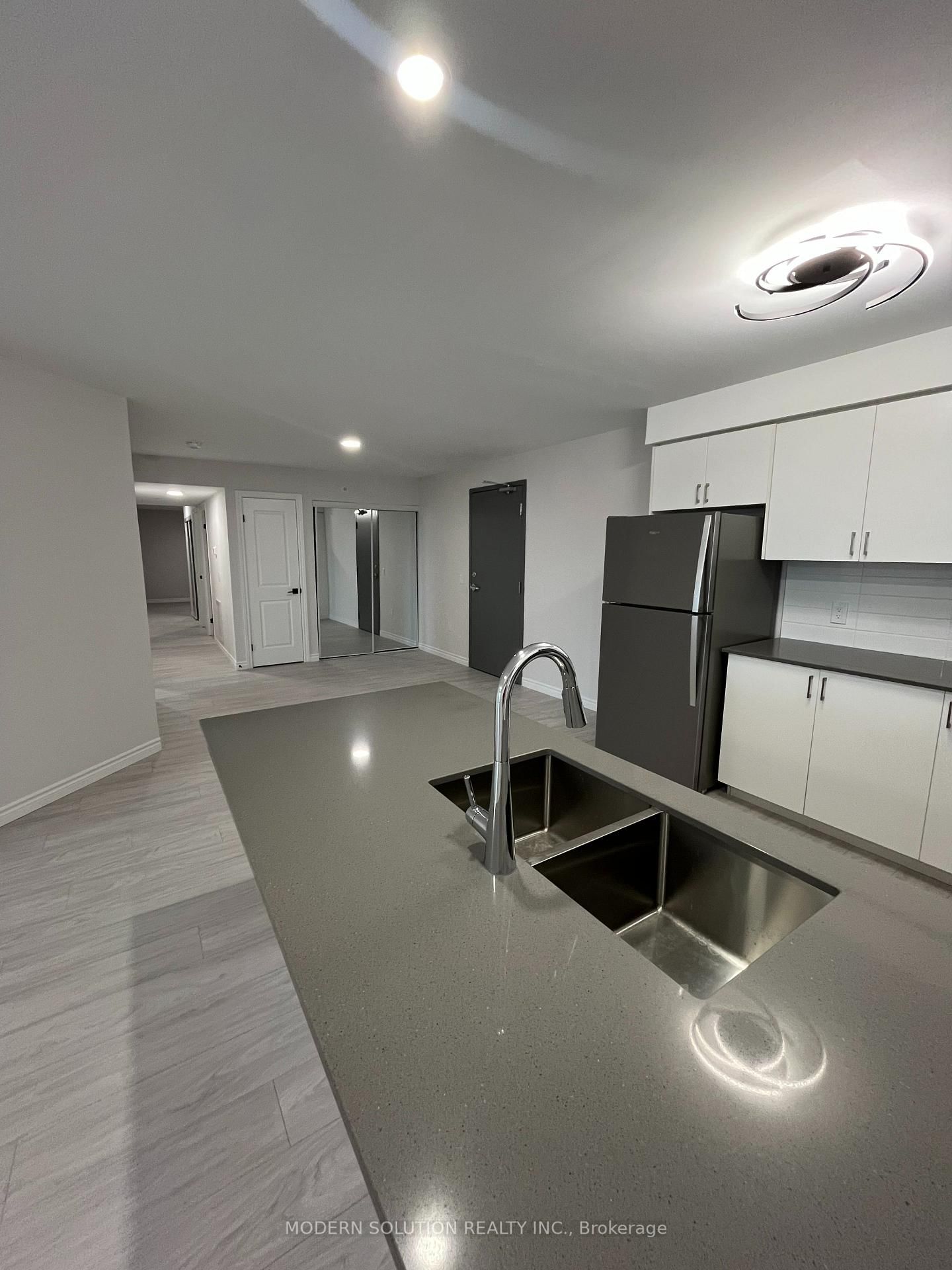 50 Otterbein Road, Unit 411 - Photo 4