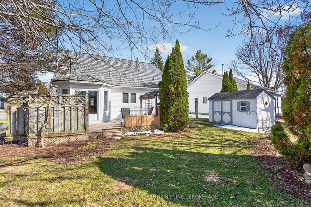 16 Country Club Drive