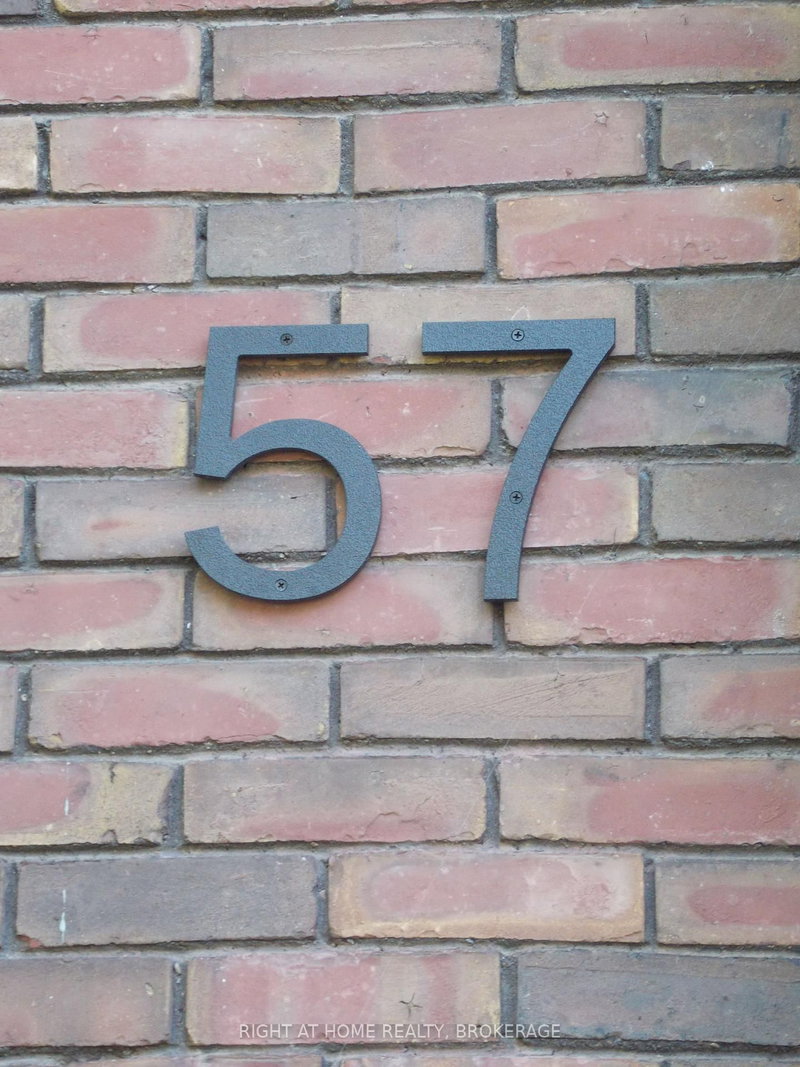 57 Edgar St, Welland, L3C 1S6 | Image 3