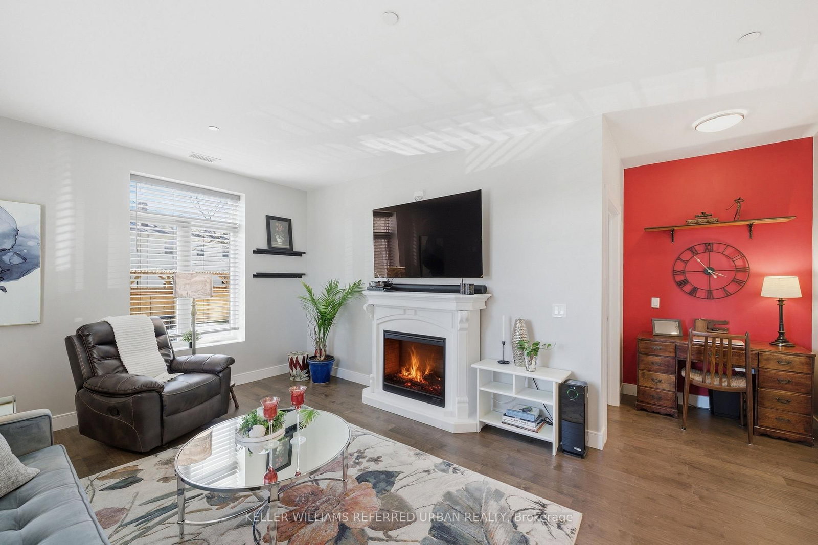 135 Orr Street, Unit 105 - Photo 8