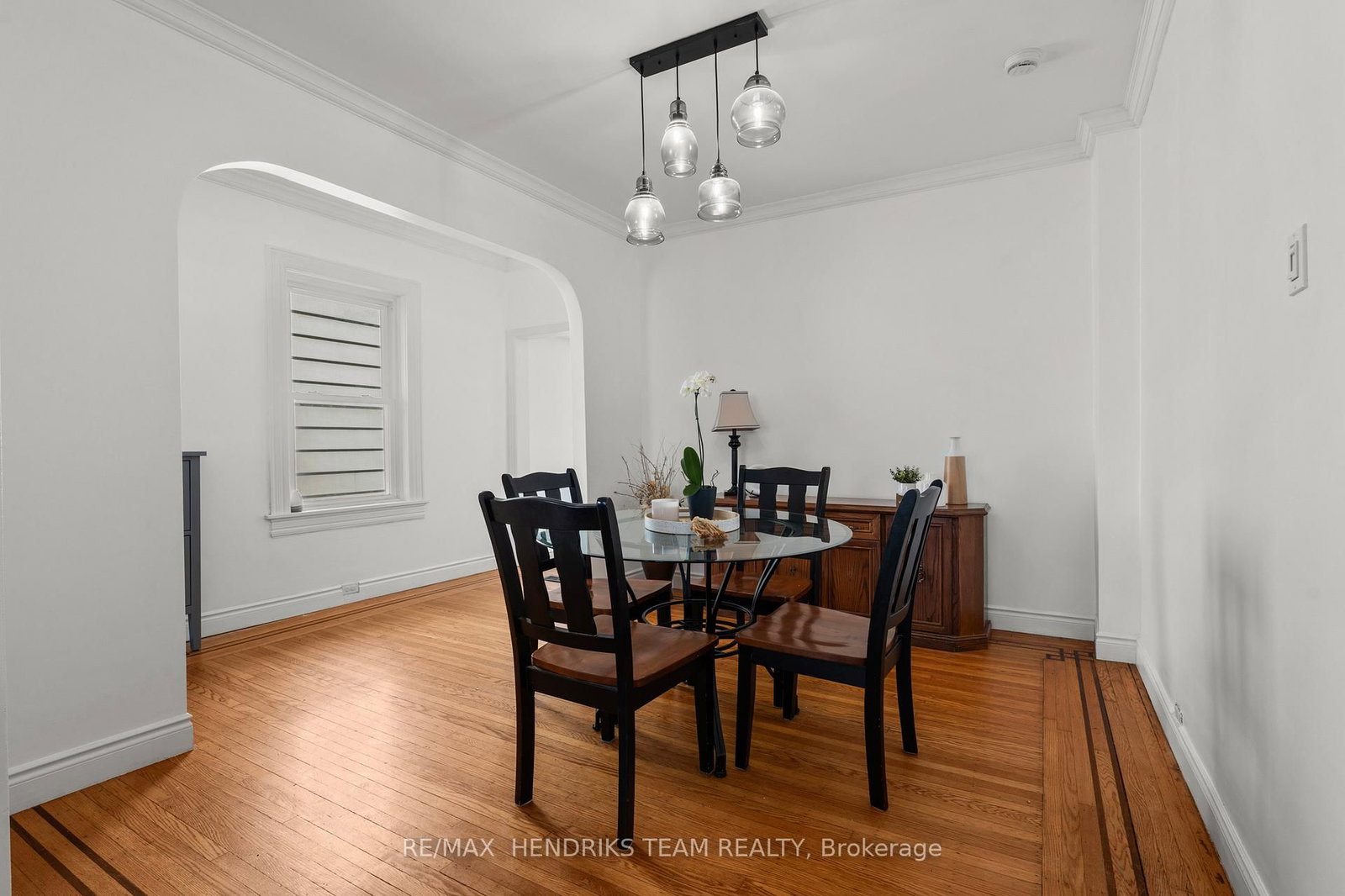 Detached House for sale at 192 Wood Street, Hamilton, Ontario, L8L 3Z1 - North End - MLS: X12979332